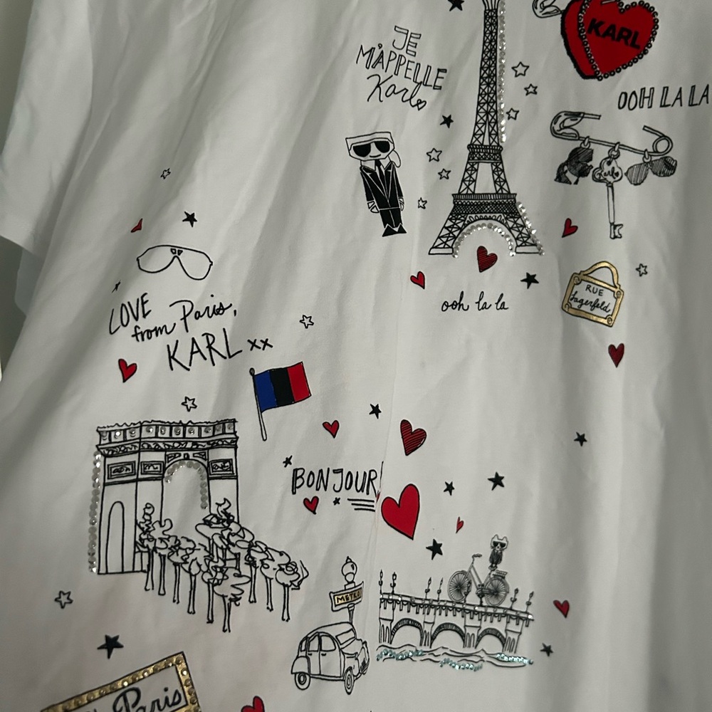 NWT Karl Lagerfeld White Graphic Tee with Parisian Motifs Paris Europe graphic